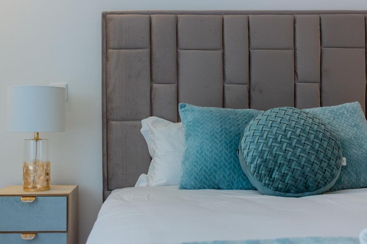 Stunning Apartment W/ Free Parking By Lovelystay Porto Dış mekan fotoğraf