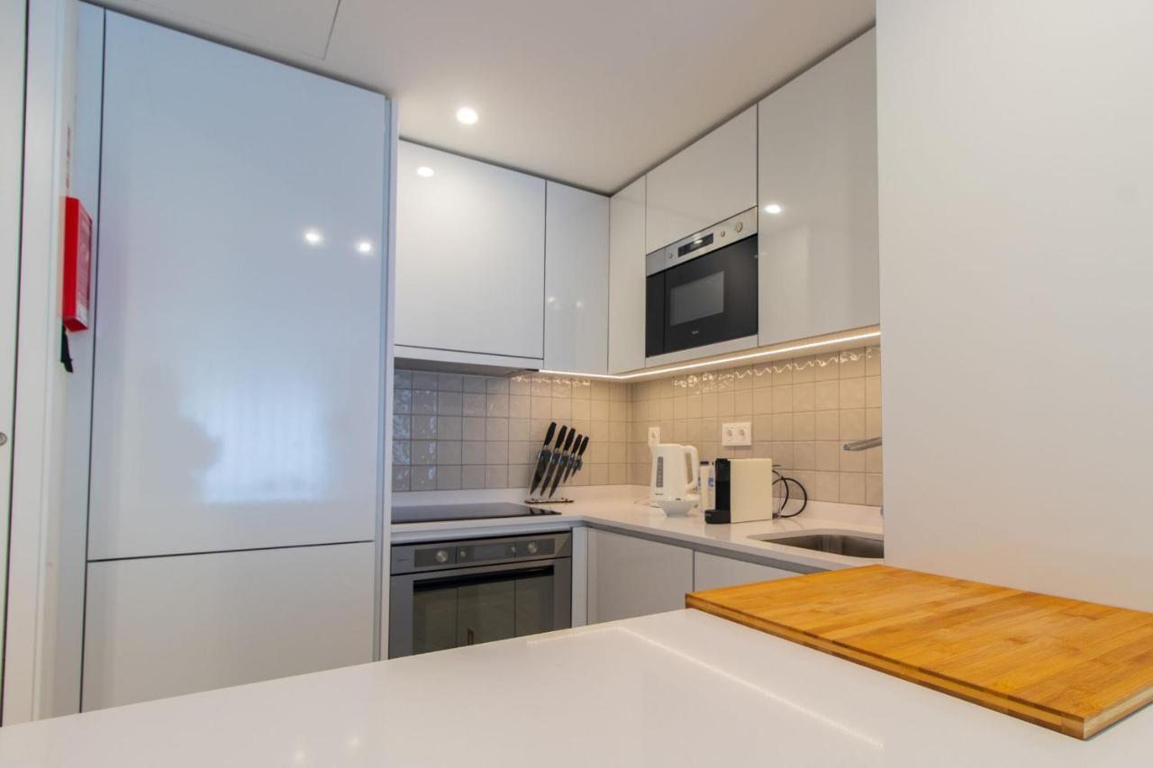 Stunning Apartment W/ Free Parking By Lovelystay Porto Dış mekan fotoğraf